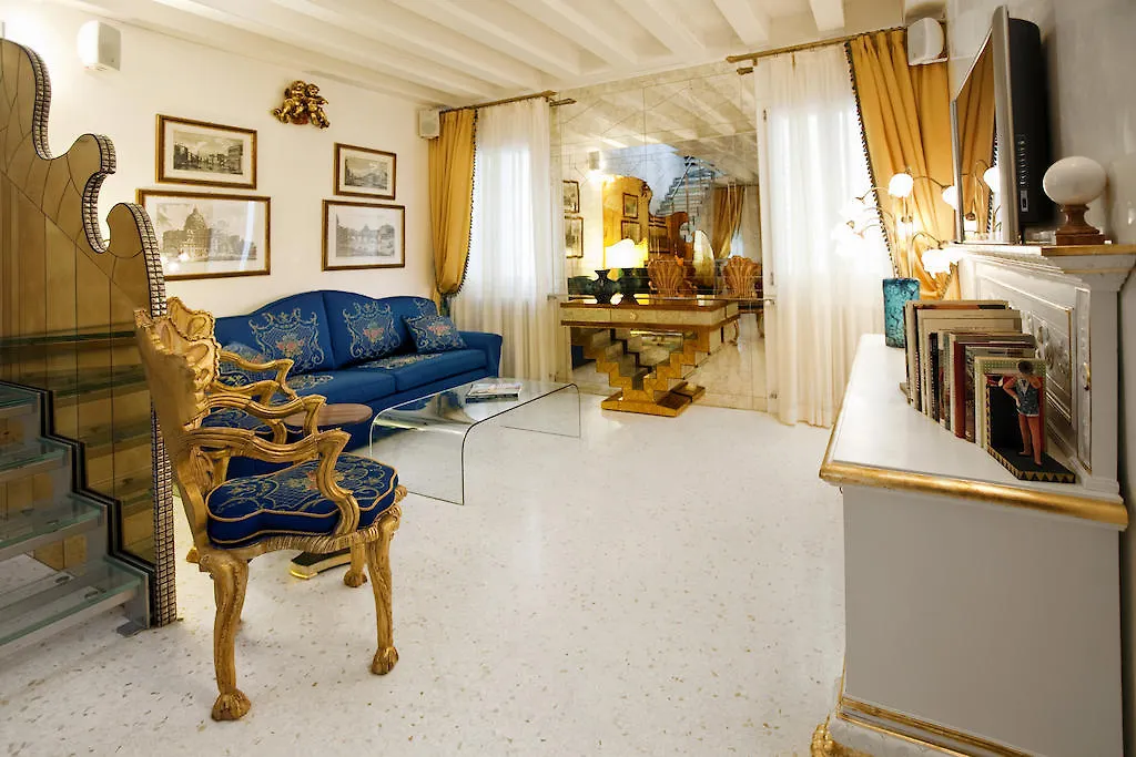 Casa Fortuny Luxury Apartment-1